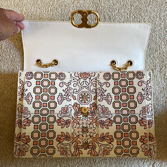 Tory Burch bag - Picture 7 of 11